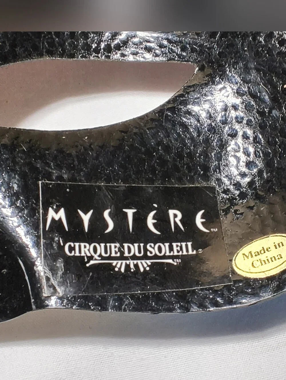 New Cirque du Soleil Mystère Mask Authentic Collectible Performance Art Prop